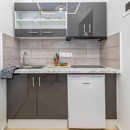 Riviera Apartment